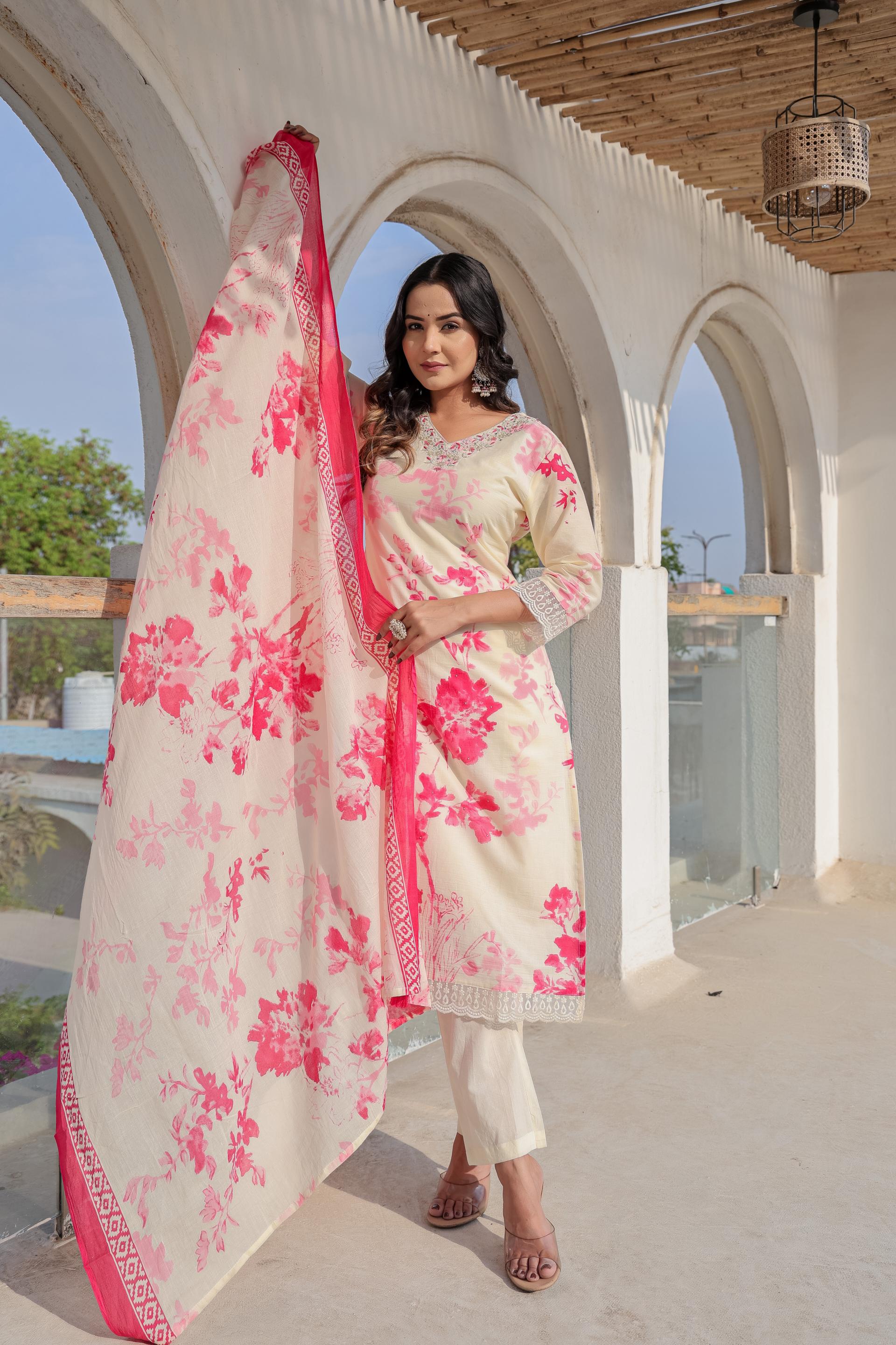 Blush Bloom Kurta Set | Embroidery Work