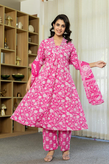 Aarvika Women's Pink Cotton Kurta Set with Dupatta | Heavy Embroidery