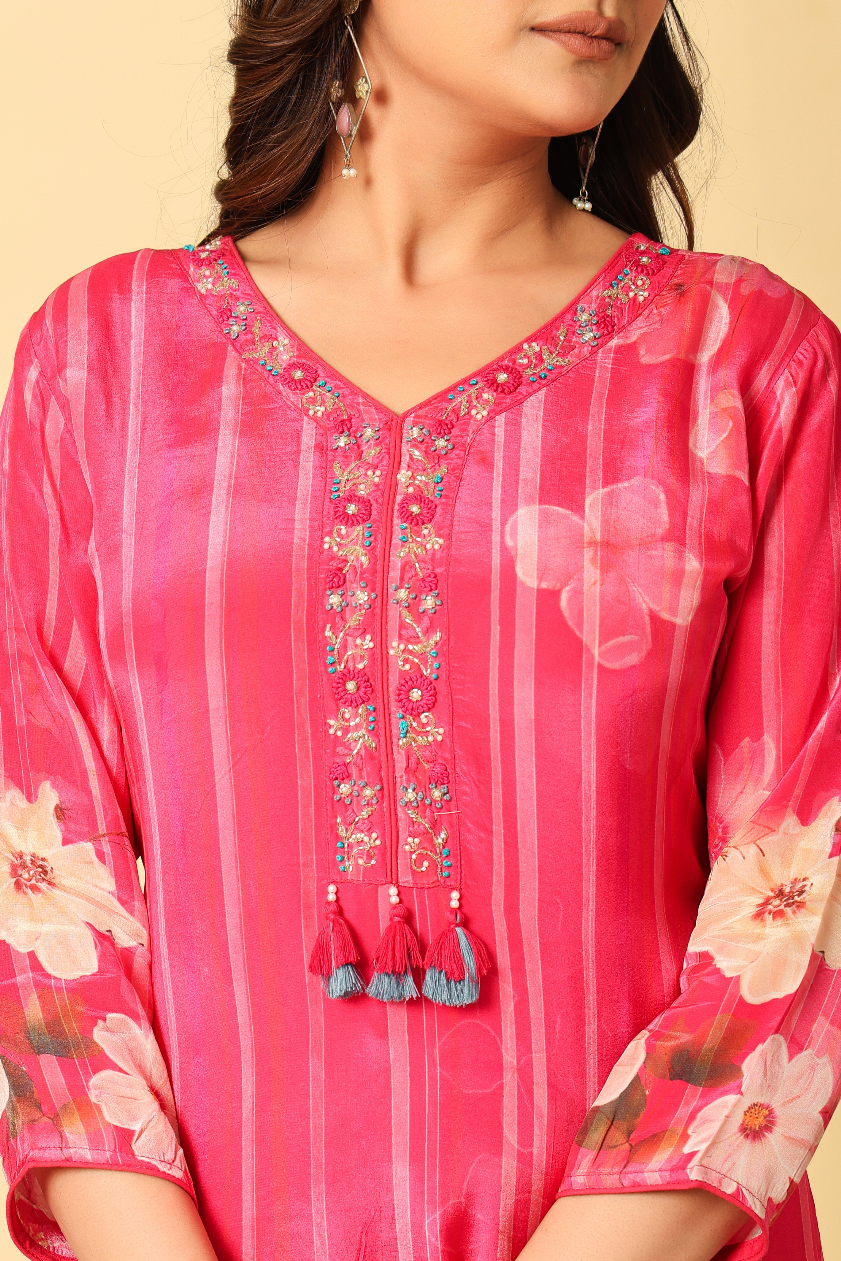 Radiant Pink Floral Kurta Set with Dupatta – Elegant Festive Wear