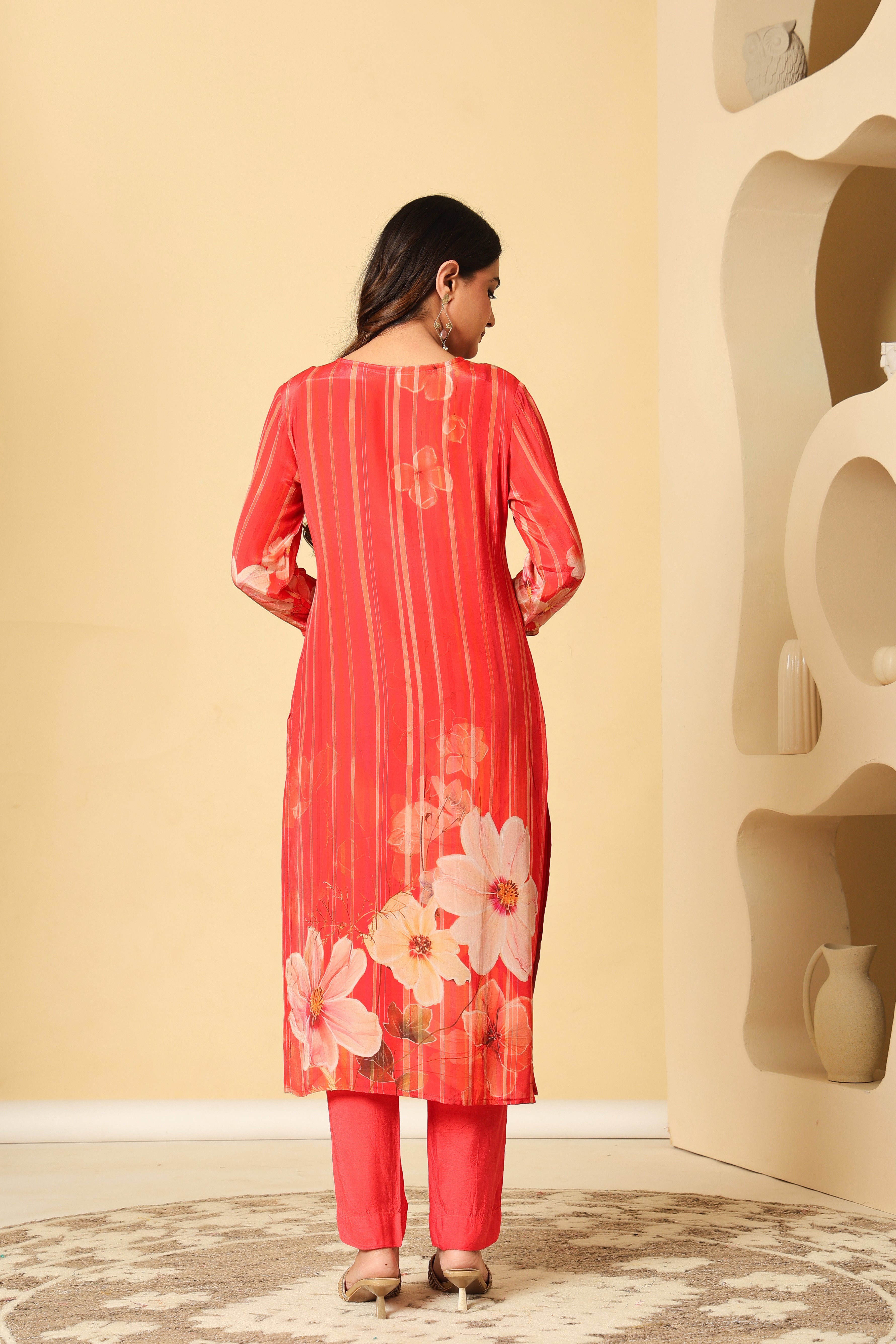 Elegant Red Floral Kurta Set with Embroidered Neckline