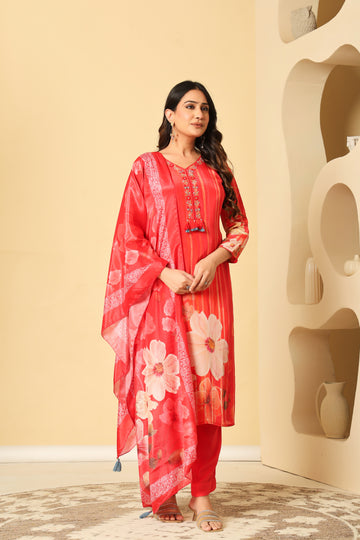 Elegant Red Floral Kurta Set with Embroidered Neckline