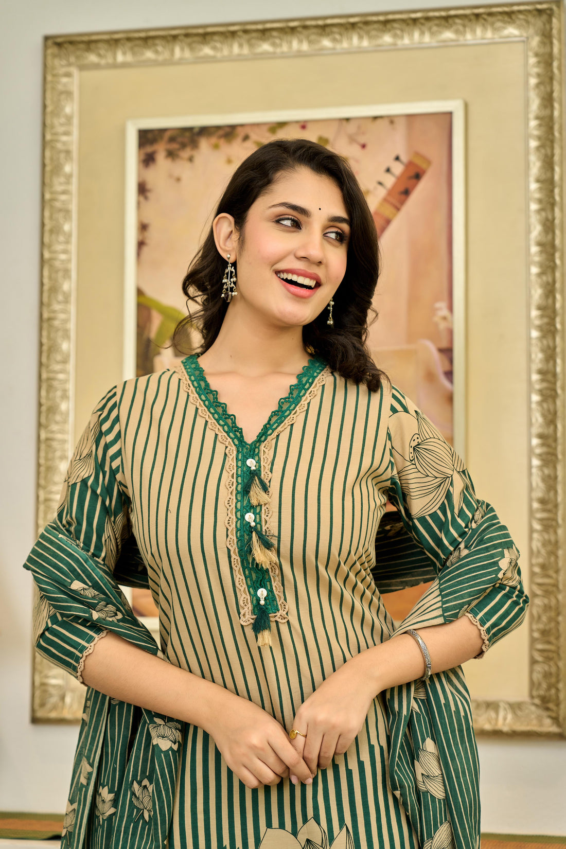 🍃 Lotus Grace – Premium Cotton Embroidery Set