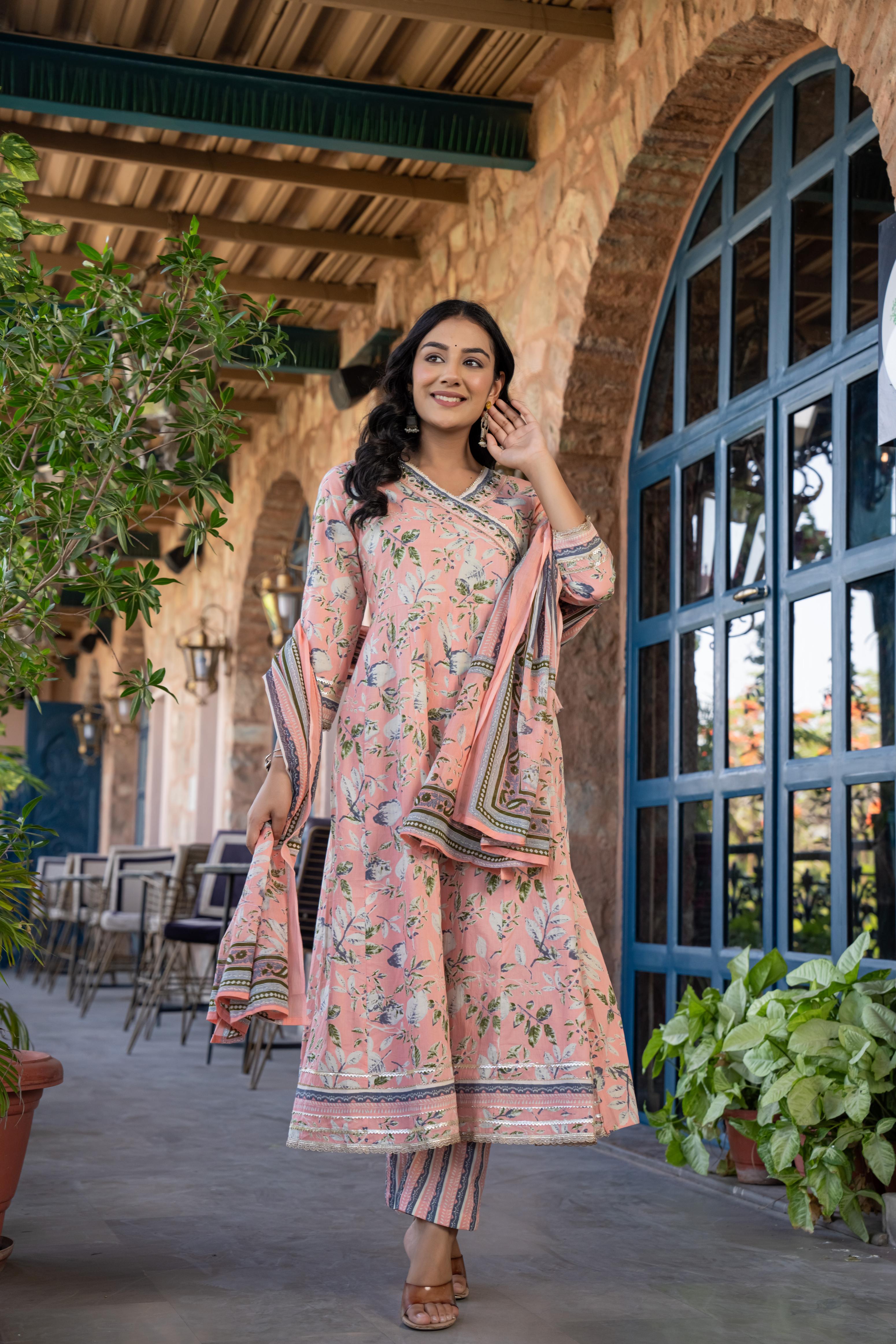 Mehira Peach Women's Cotton Kurta Set with Dupatta