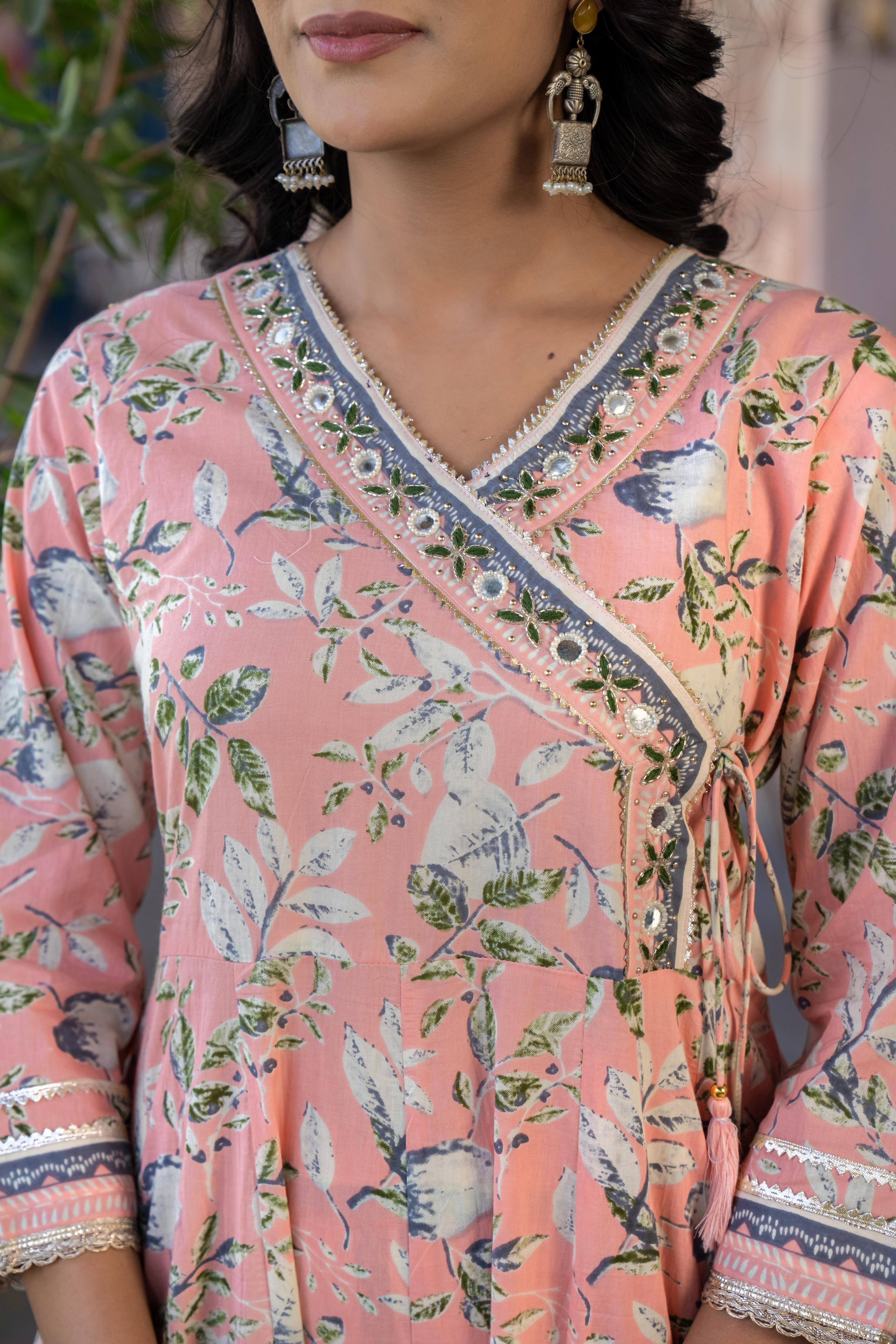 Mehira Peach Women's Cotton Kurta Set with Dupatta