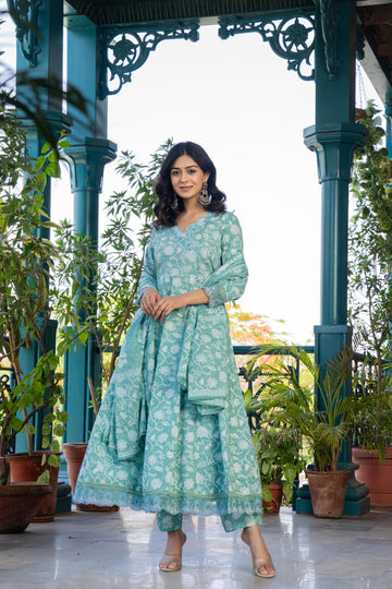 Vanyaa Green Anarkali Kurta Set with Dupatta | Heavy Embroidery