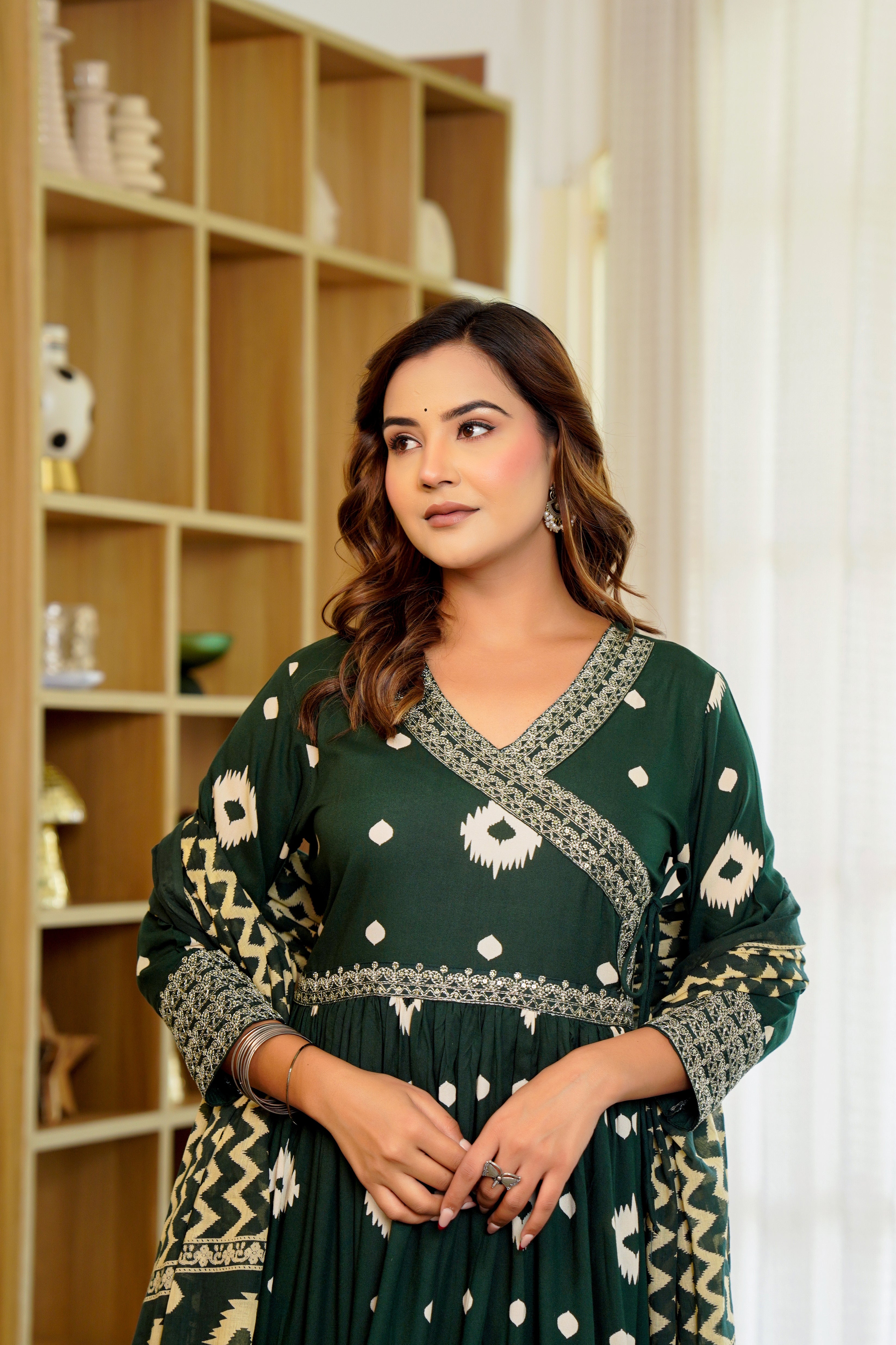 🌿 Elegant Green Anarkali with White Ikat Motifs