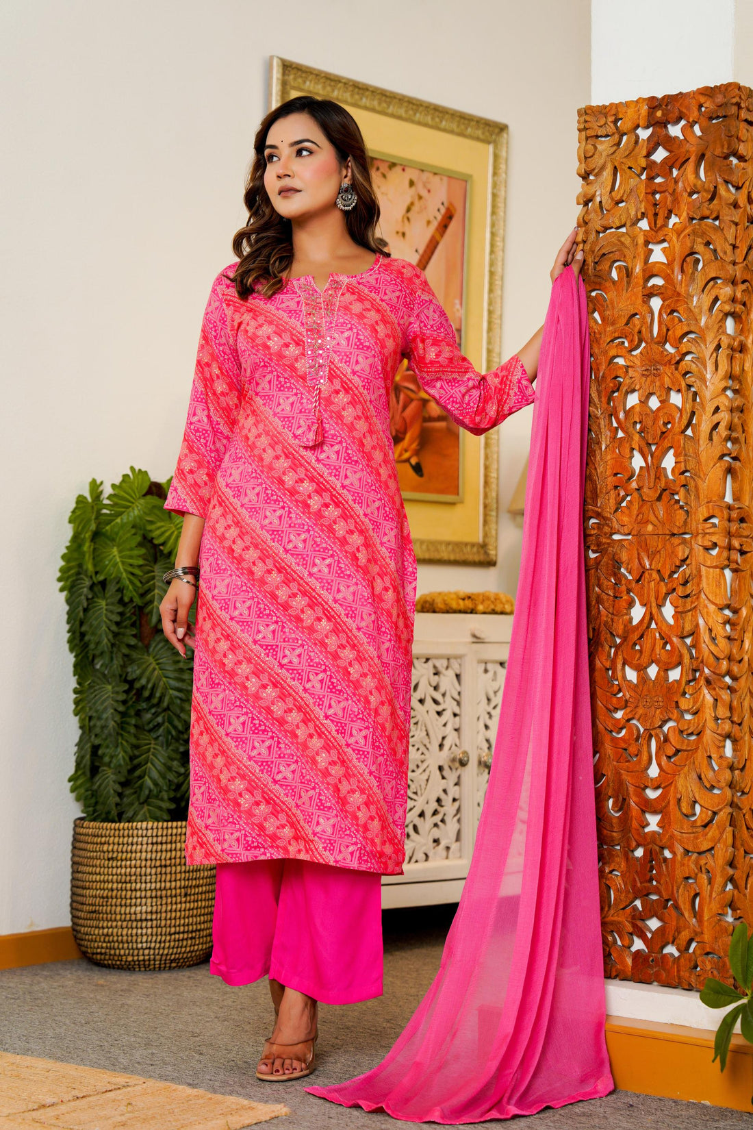 Pink Printed Kurta Set with Dupatta – Festive & Graceful Look