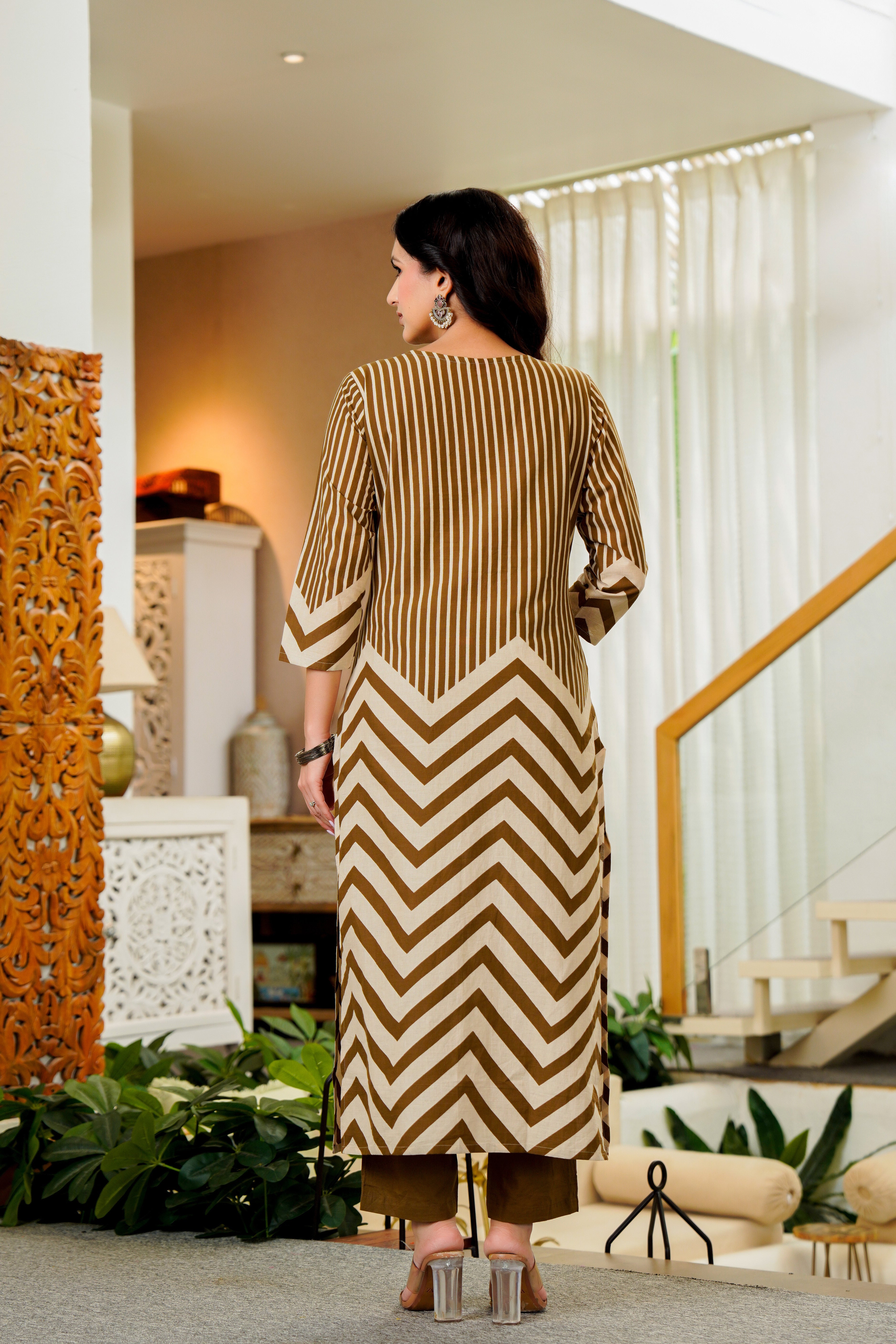 Elegant Brown Striped Kurta Set with Dupatta