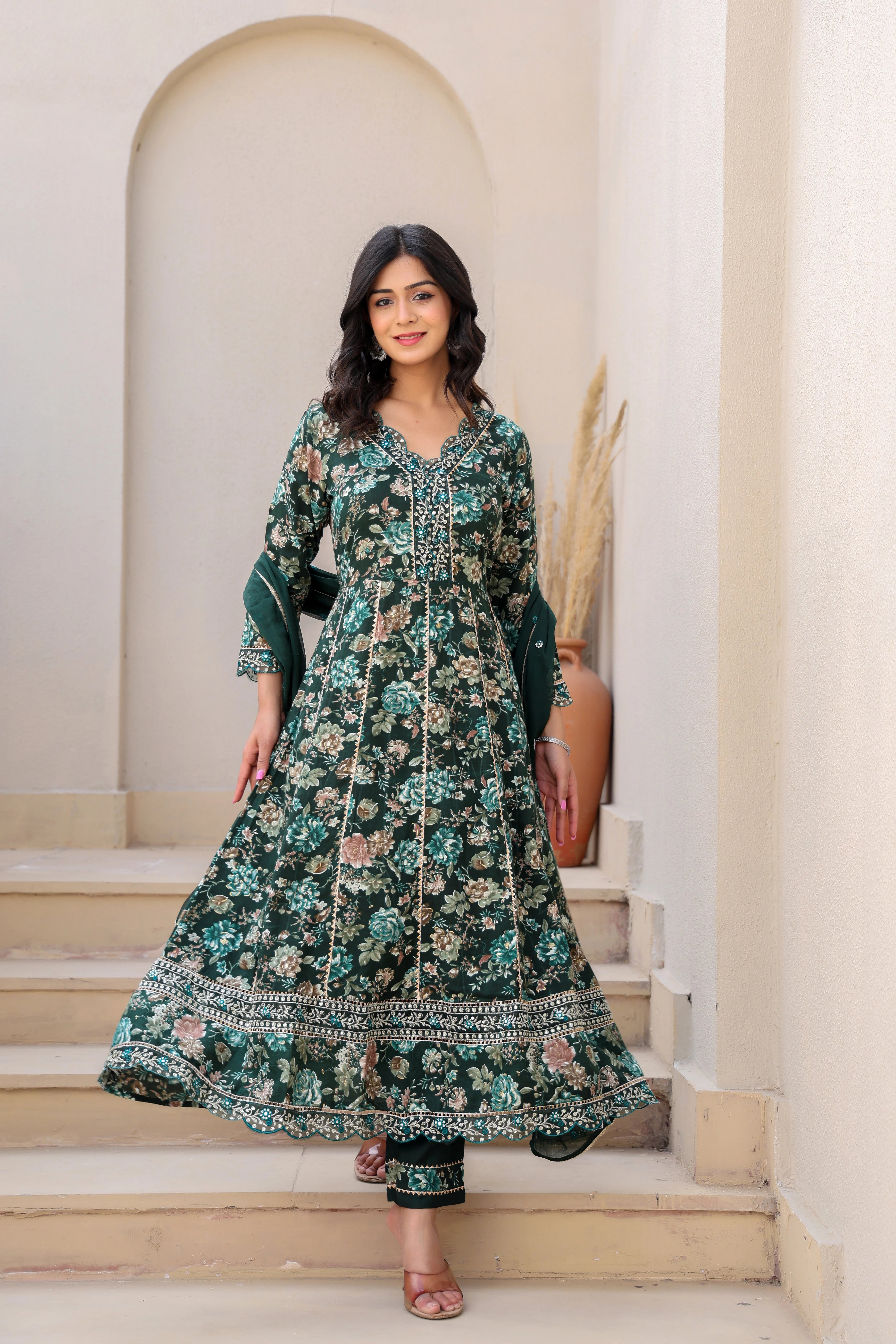 Dark Green Heavy Embroidery Floral Kurta Set with Dupatta