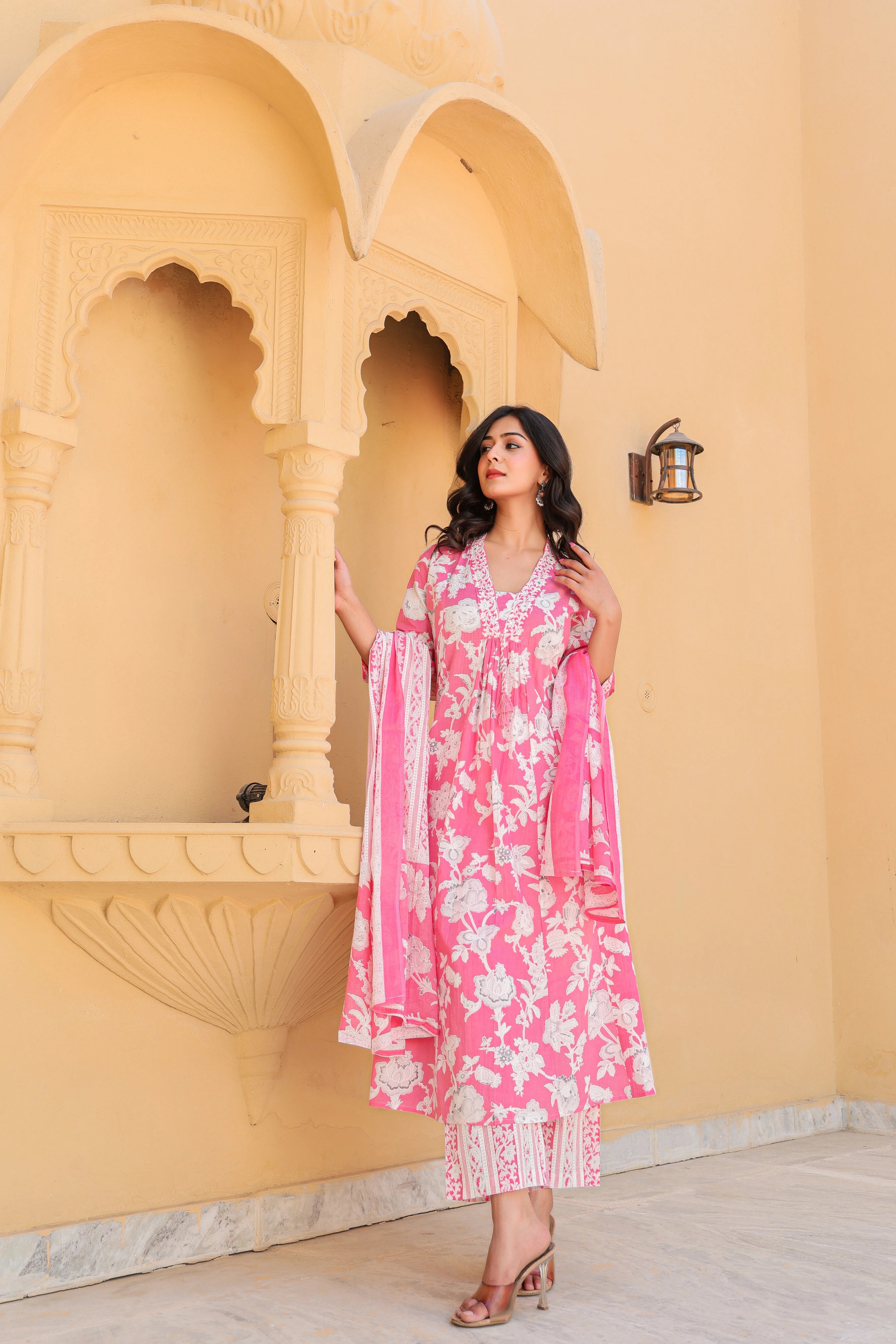 Pink Beautiful Embroidery Kurti Set