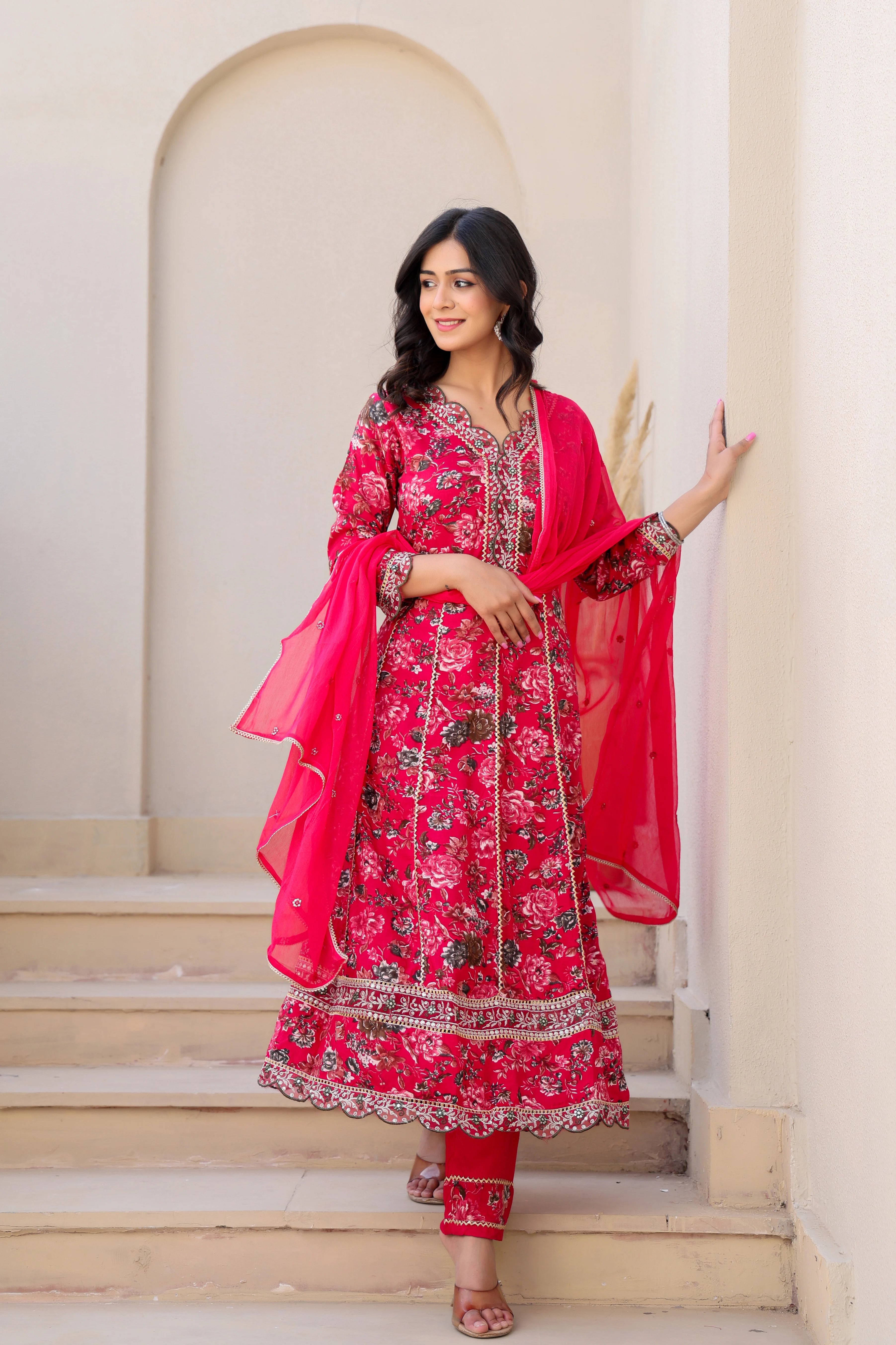 Beautiful Red Heavy Embroidery Floral Kurta Set with Dupatta