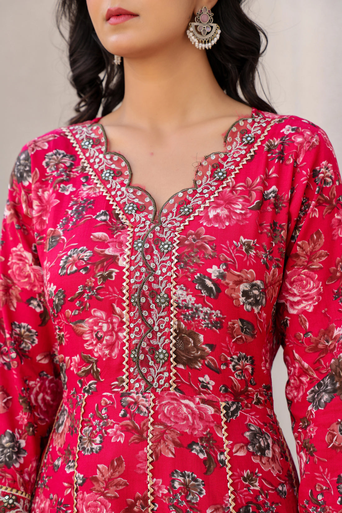 Beautiful Red Heavy Embroidery Floral Kurta Set with Dupatta