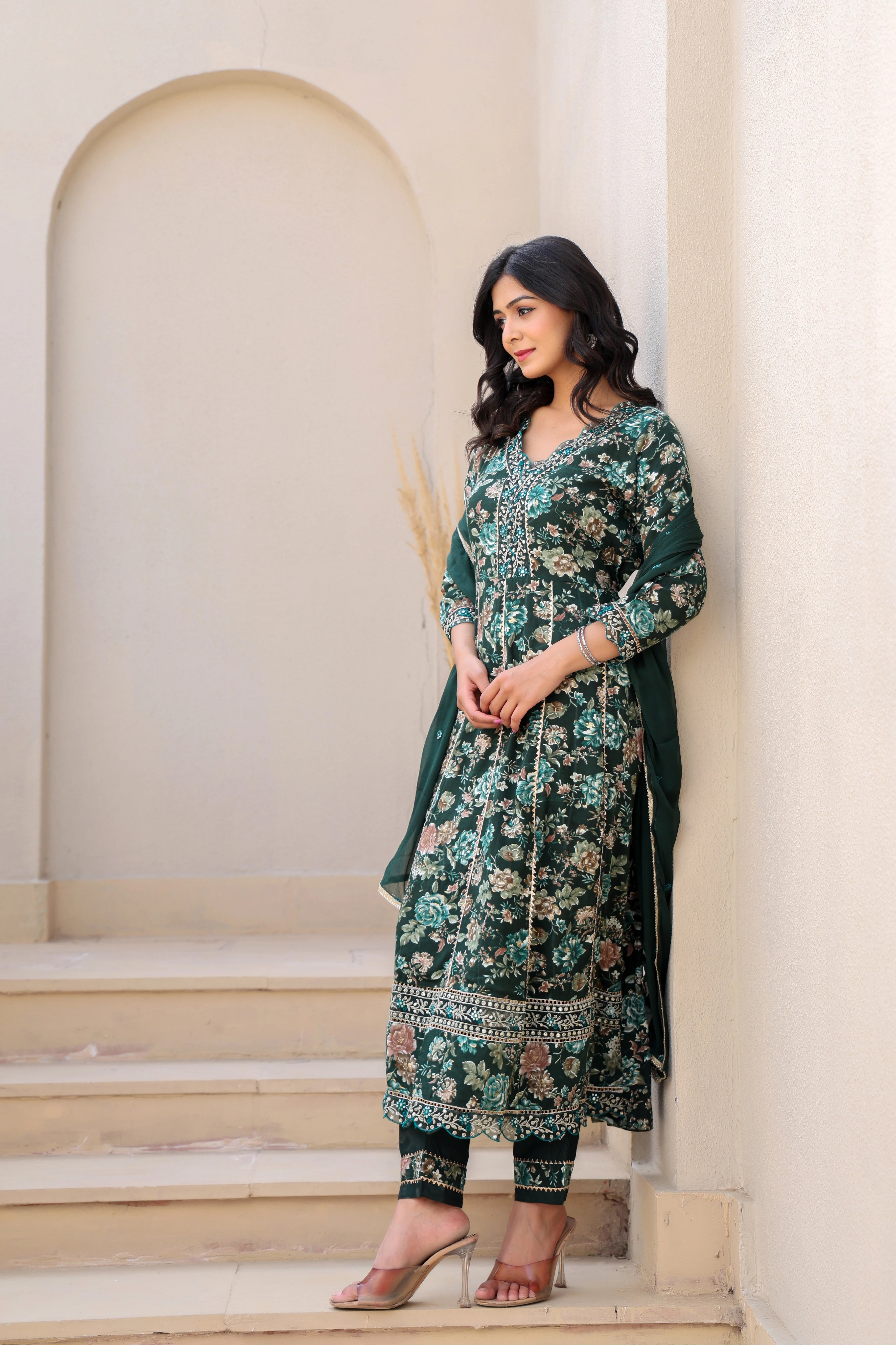 Dark Green Heavy Embroidery Floral Kurta Set with Dupatta