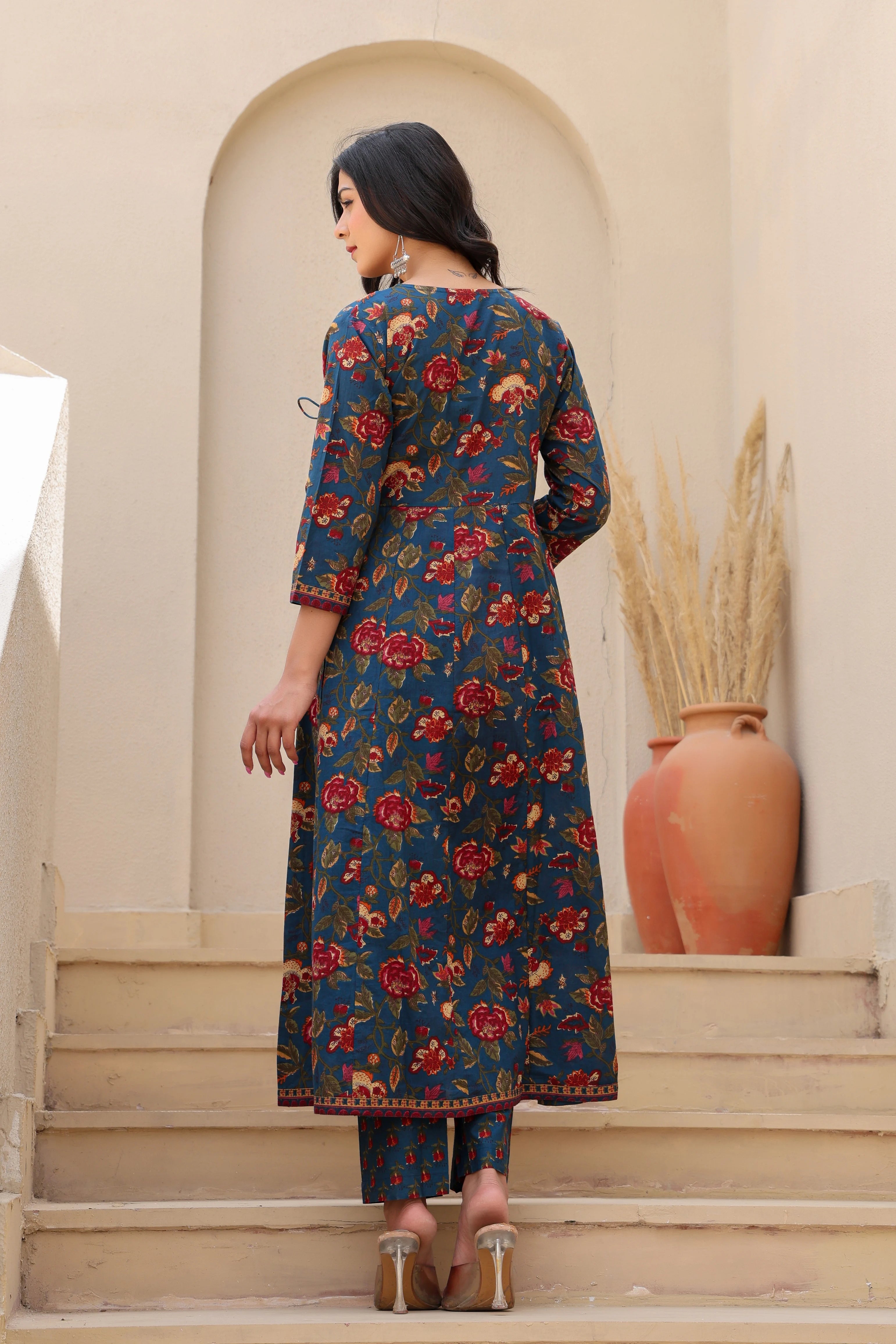 Riwaaz:- Anarkali Set with Dupatta